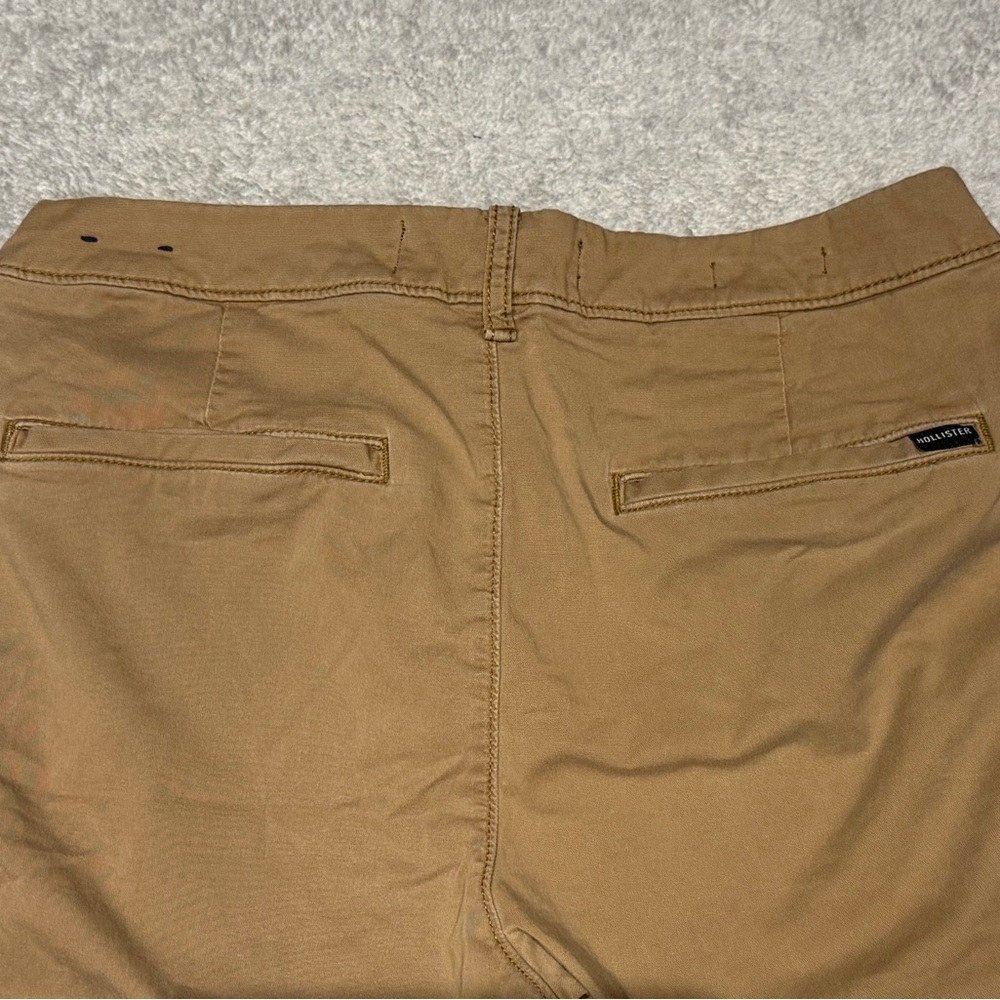 30W x 30L Hollister Skinny Chinos - Picture 3 of 3